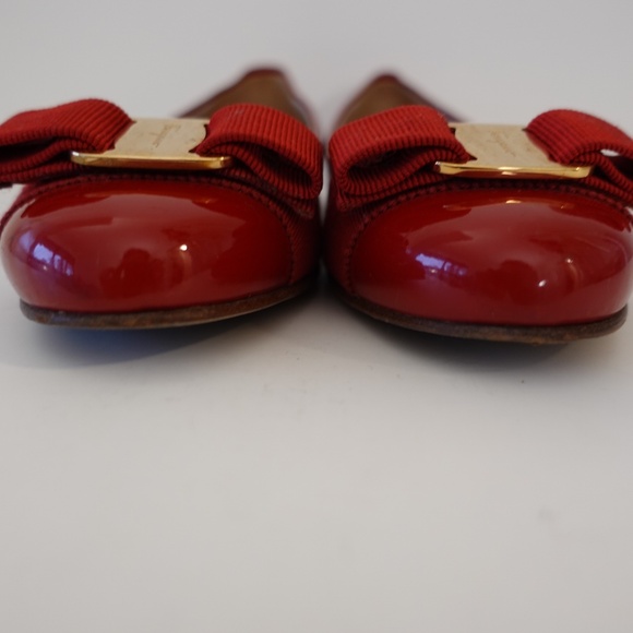 Salvatore Ferragamo Varina Red Patent Flats – Size 5 - Picture 2 of 11